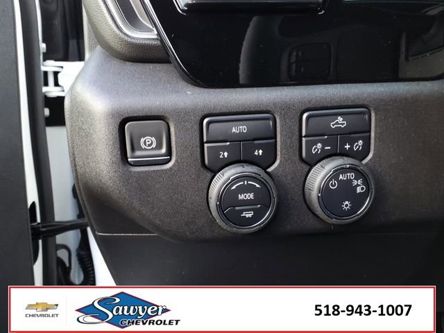Used 2025 Chevrolet Silverado 1500 LT image 16