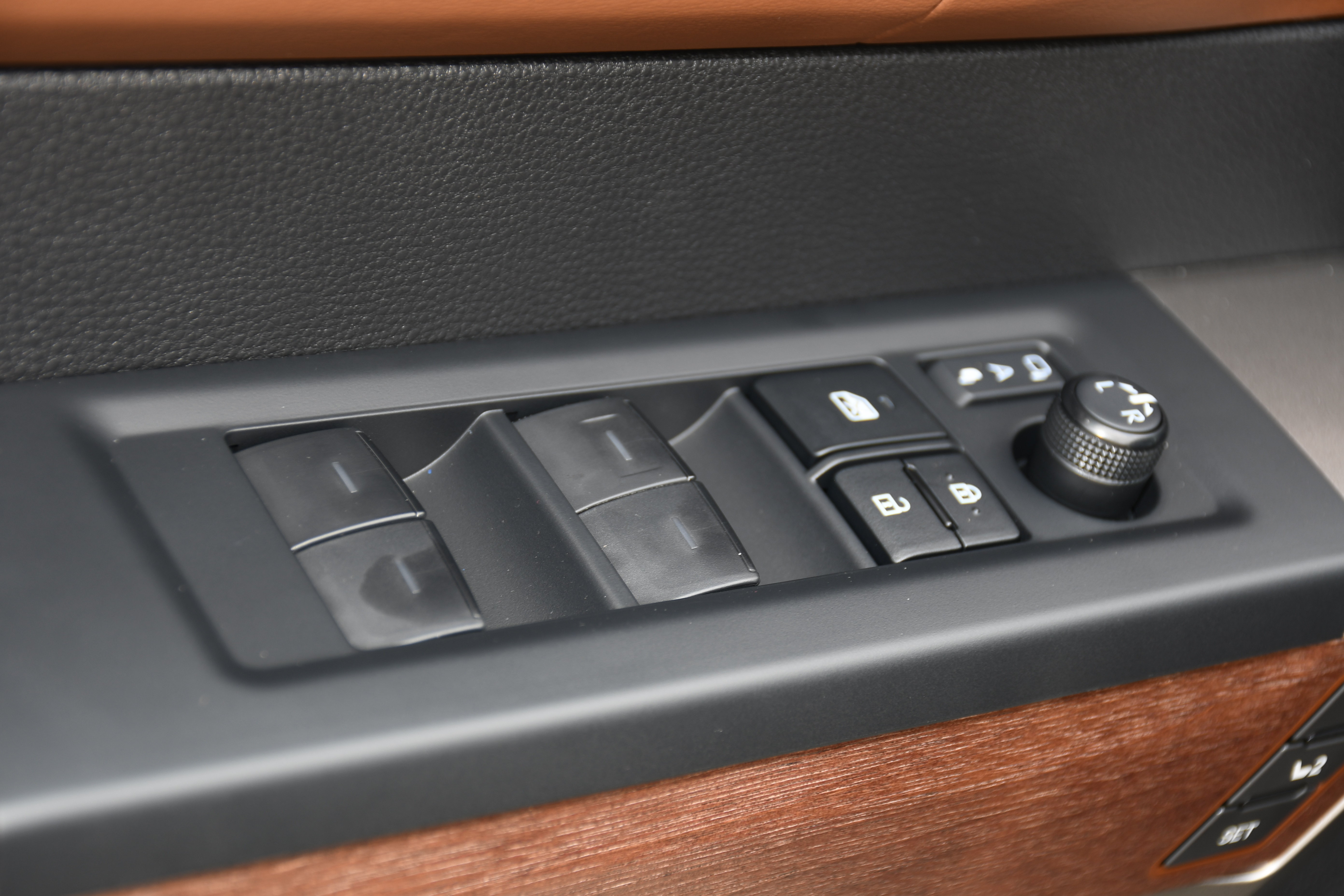 New 2026 Toyota Tundra 1794 Edition AWD/4WD image 6