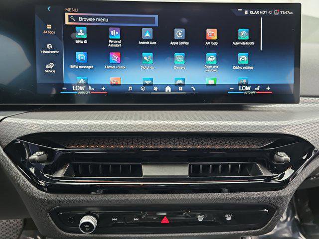 Used 2025 BMW 430i w/ Parking Assistance Package image 21