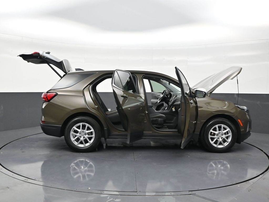 Used 2024 Chevrolet Equinox LT image 29
