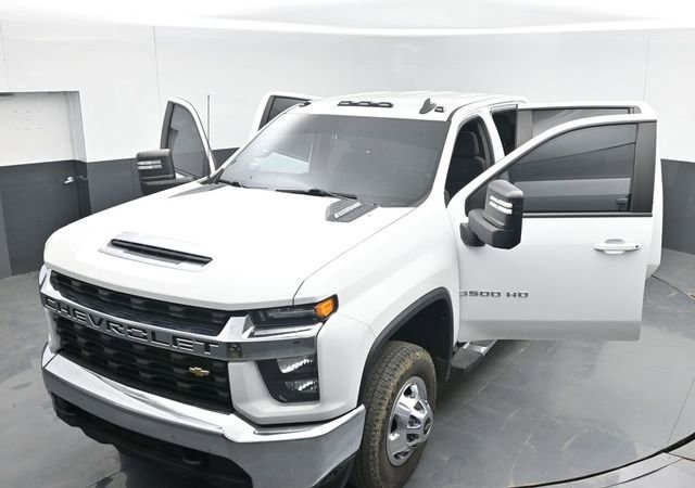Used 2023 Chevrolet Silverado 3500 LT image 46