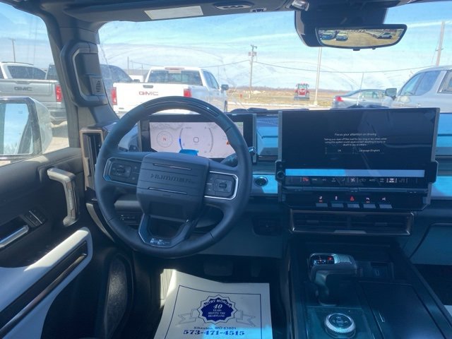 New 2025 GMC Hummer EV 2X w/ LPO, Roof Cross Rail Package image 14