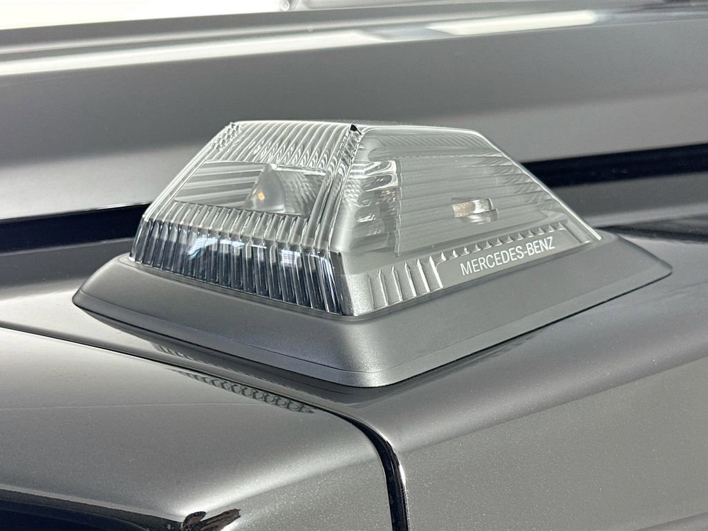 Used 2025 Mercedes-Benz G 550 image 27