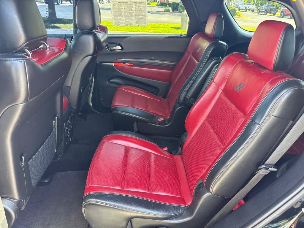Used 2022 Dodge Durango R/T w/ Tow 'N Go Package AWD/4WD image 6