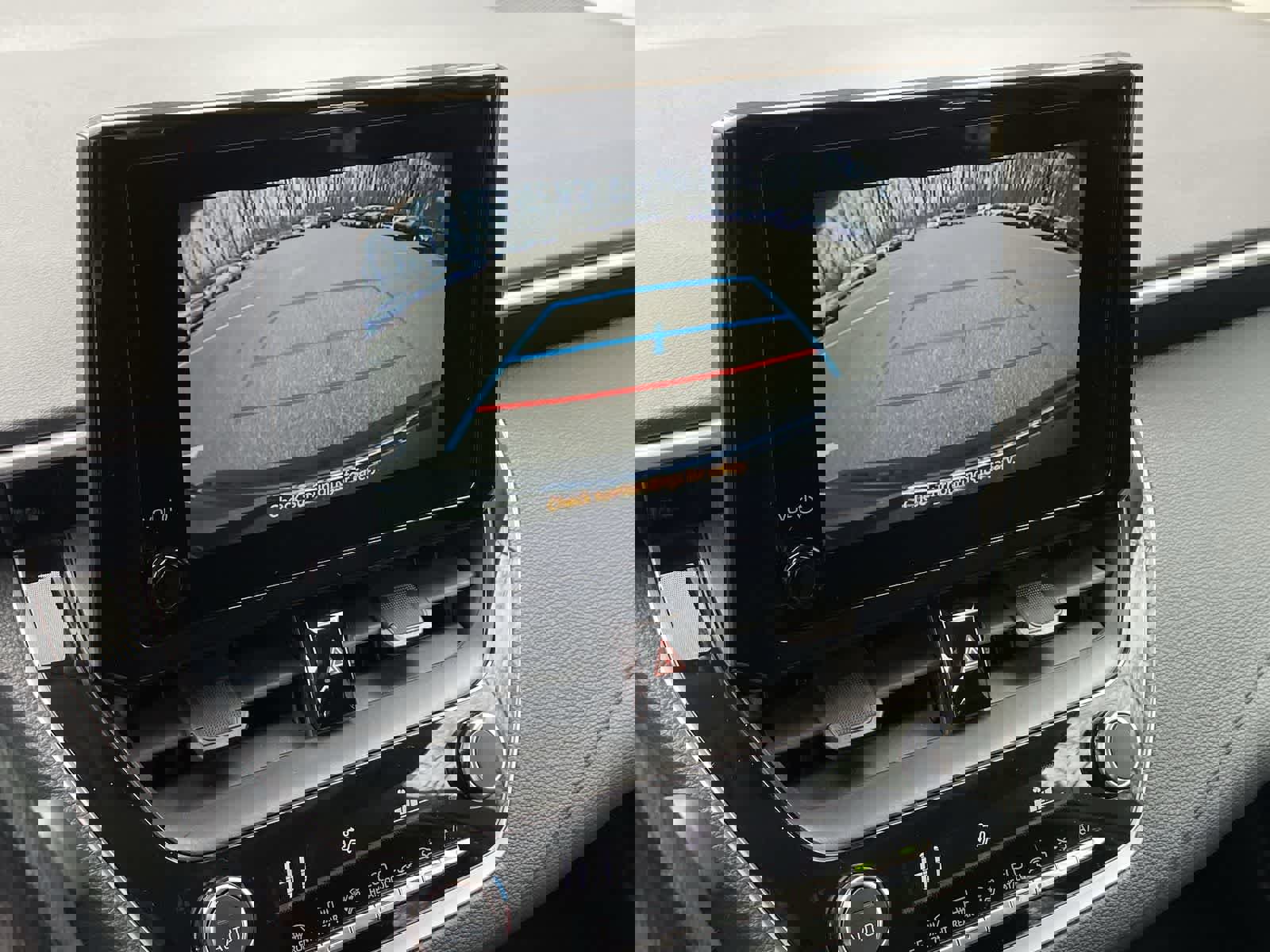 Used 2025 Toyota Corolla LE image 30