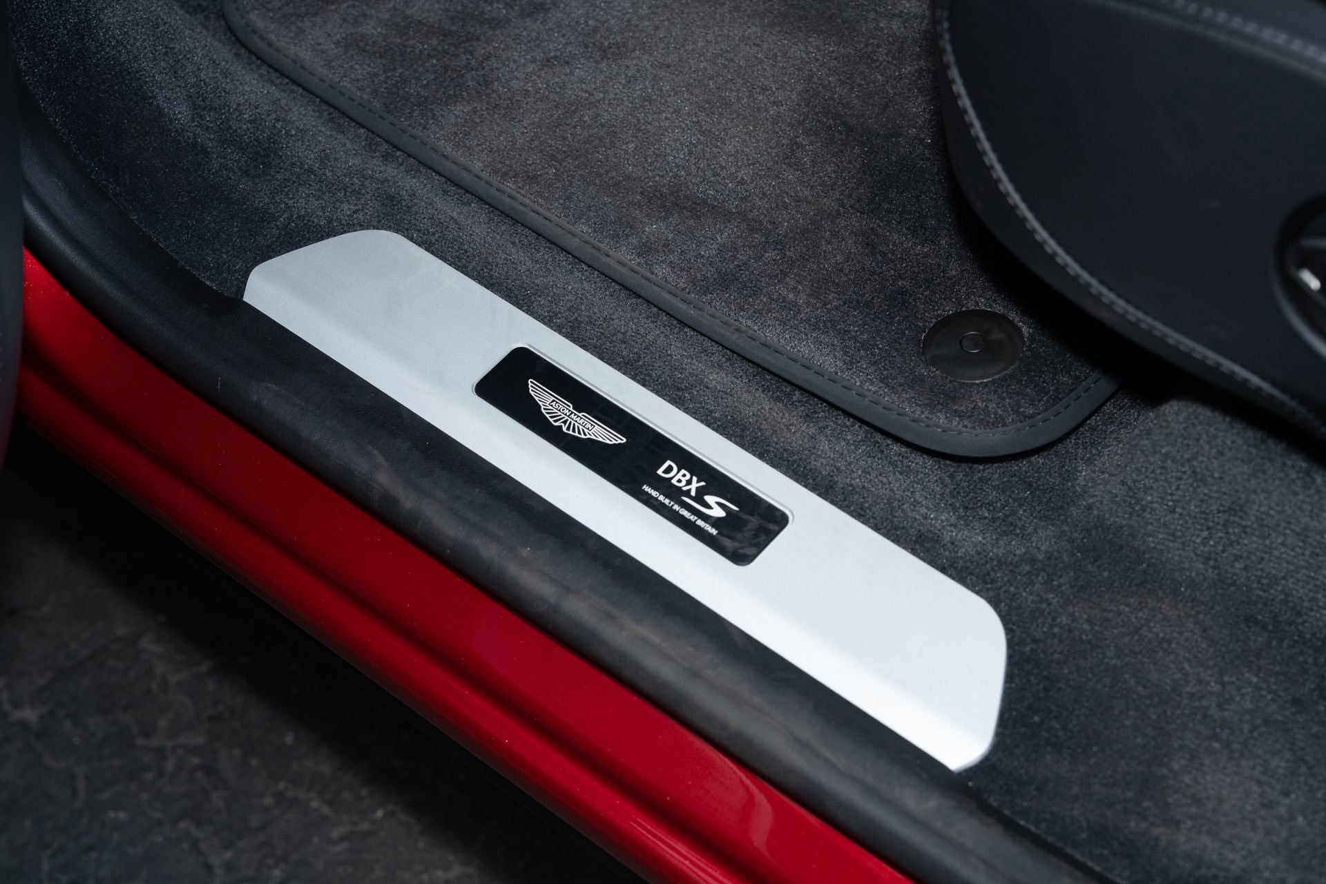 Used 2026 Aston Martin DBX S image 18