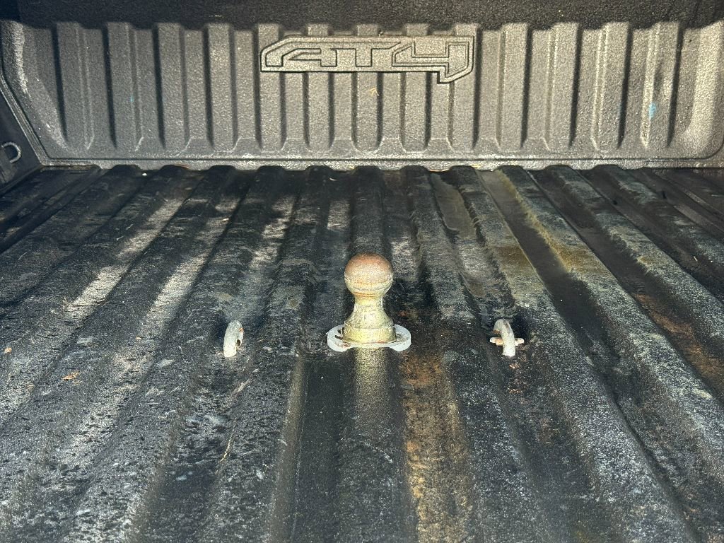 Used 2022 GMC Sierra 2500 AT4 w/ AT4 Premium Plus Package image 9