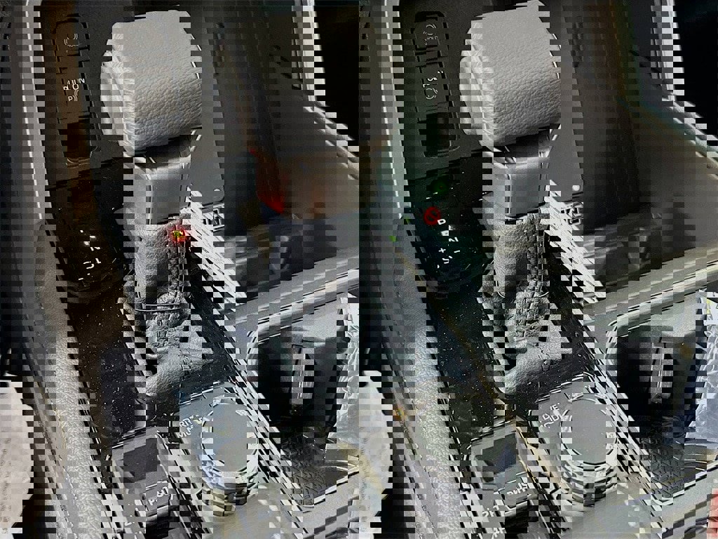 New 2026 Toyota Tundra Limited image 16