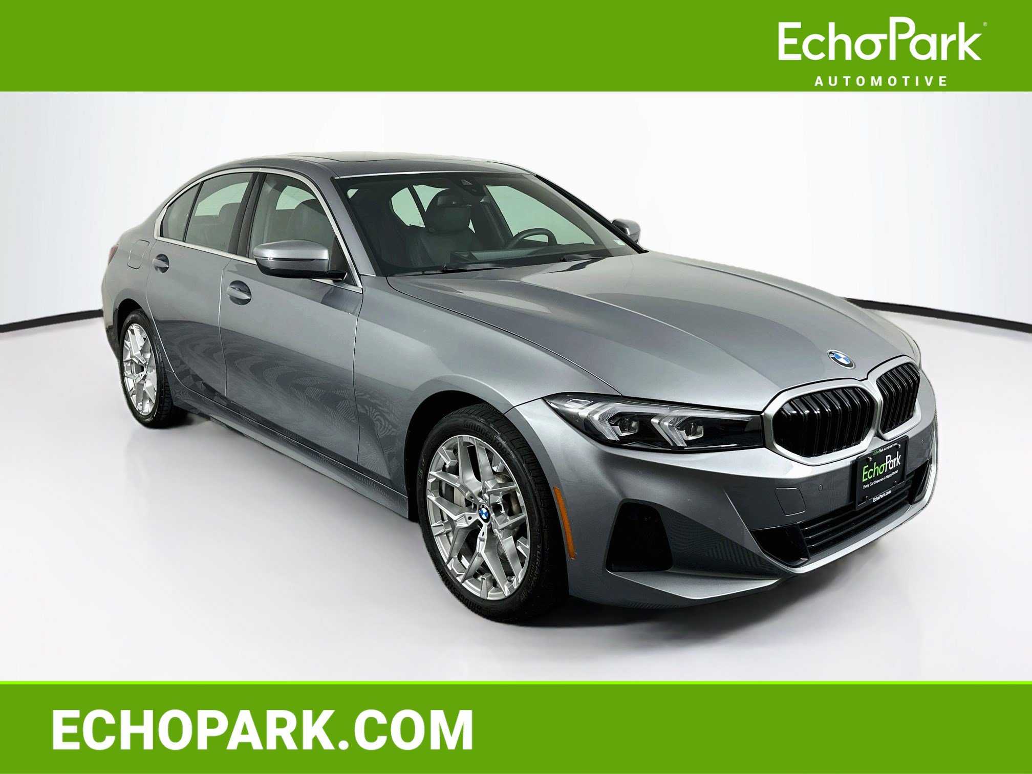 Used 2026 BMW 330i xDrive Sedan w/ Convenience Package AWD/4WD image 1