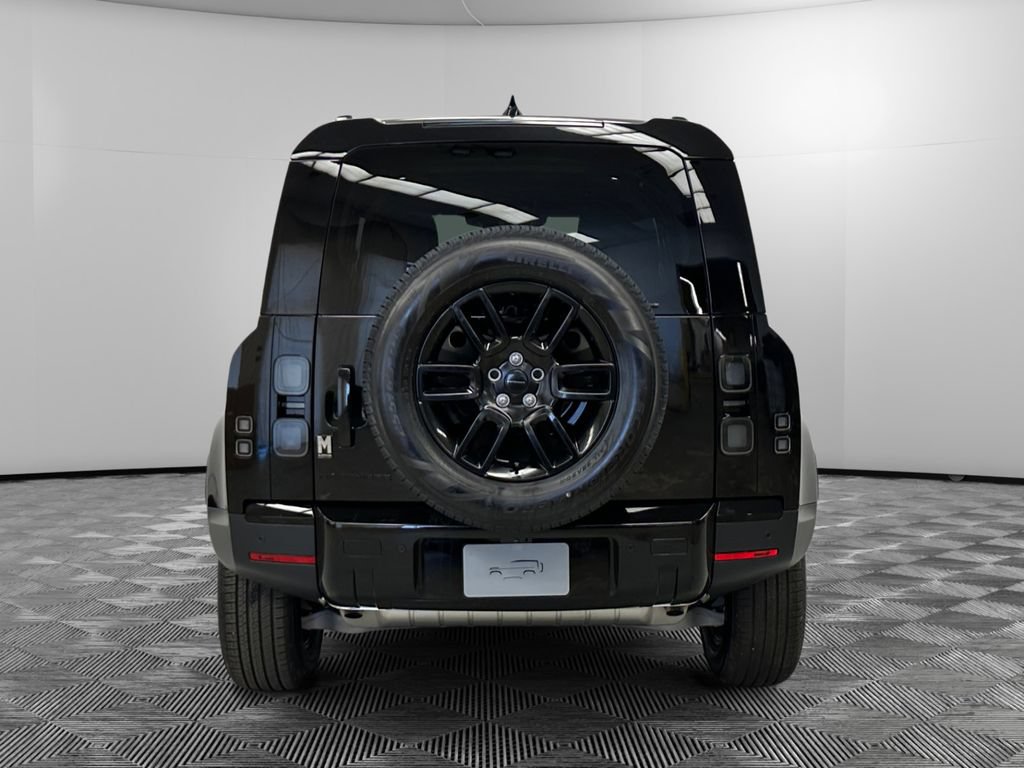 New 2026 Land Rover Defender 110 S AWD/4WD image 4