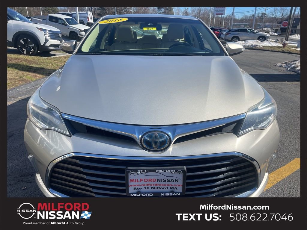 Used 2018 Toyota Avalon XLE Premium w/ Carpet Mat Package image 7