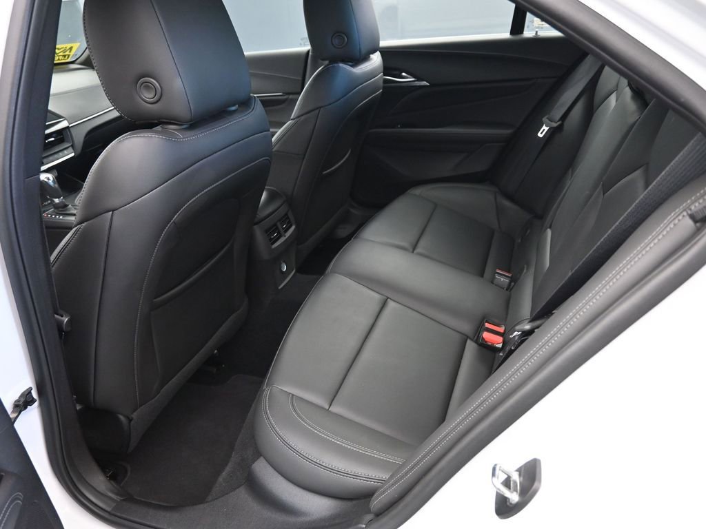 Used 2024 Cadillac CT4 Luxury RWD image 16