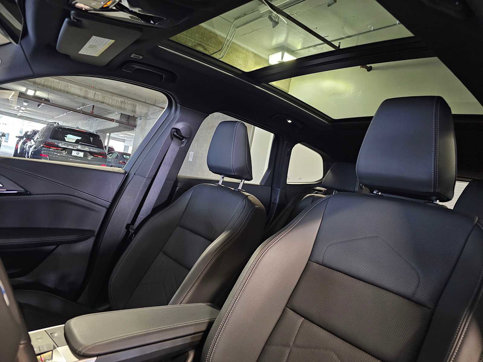 Used 2025 BMW X1 xDrive28i w/ Technology Package AWD/4WD image 29