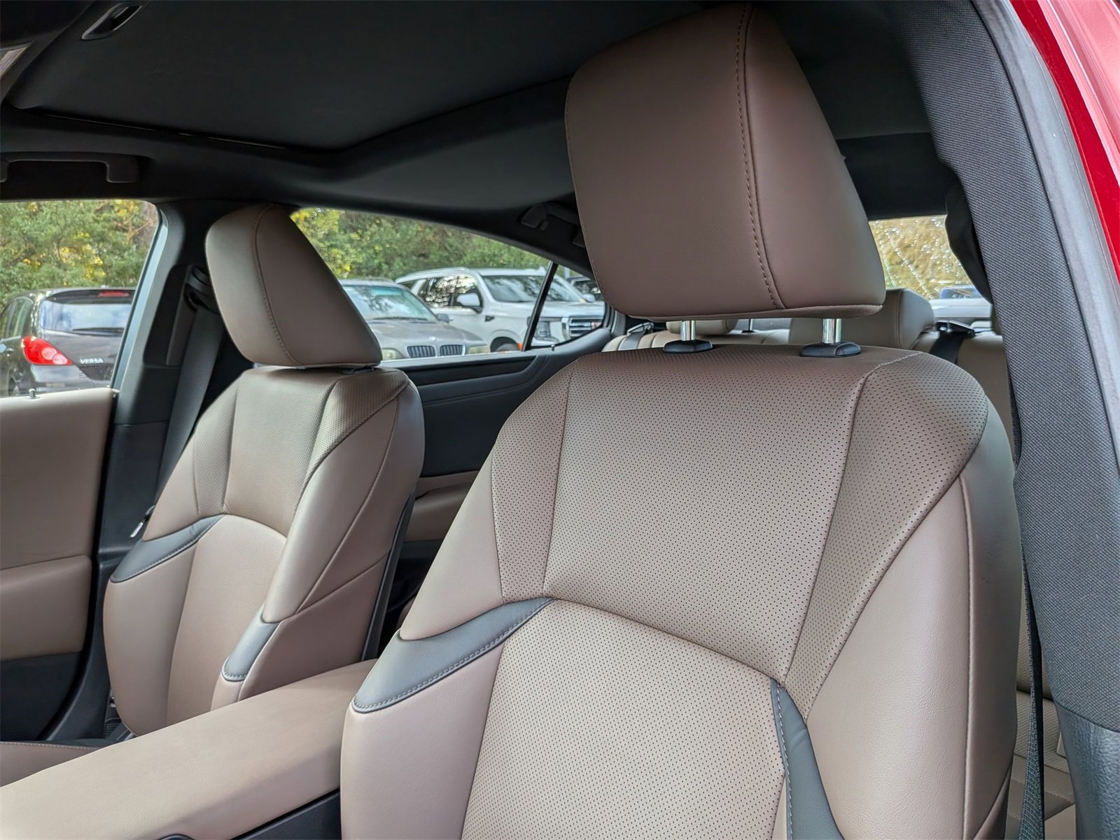 Used 2024 Lexus ES 350 w/ Premium Package image 15