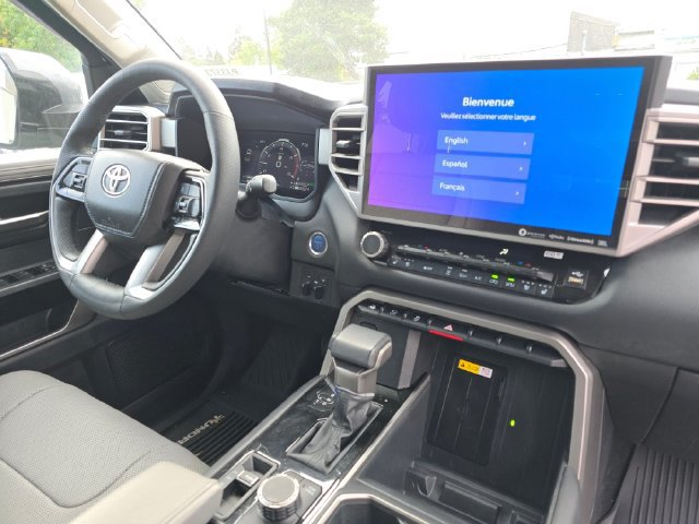 Used 2022 Toyota Tundra Limited AWD/4WD image 11