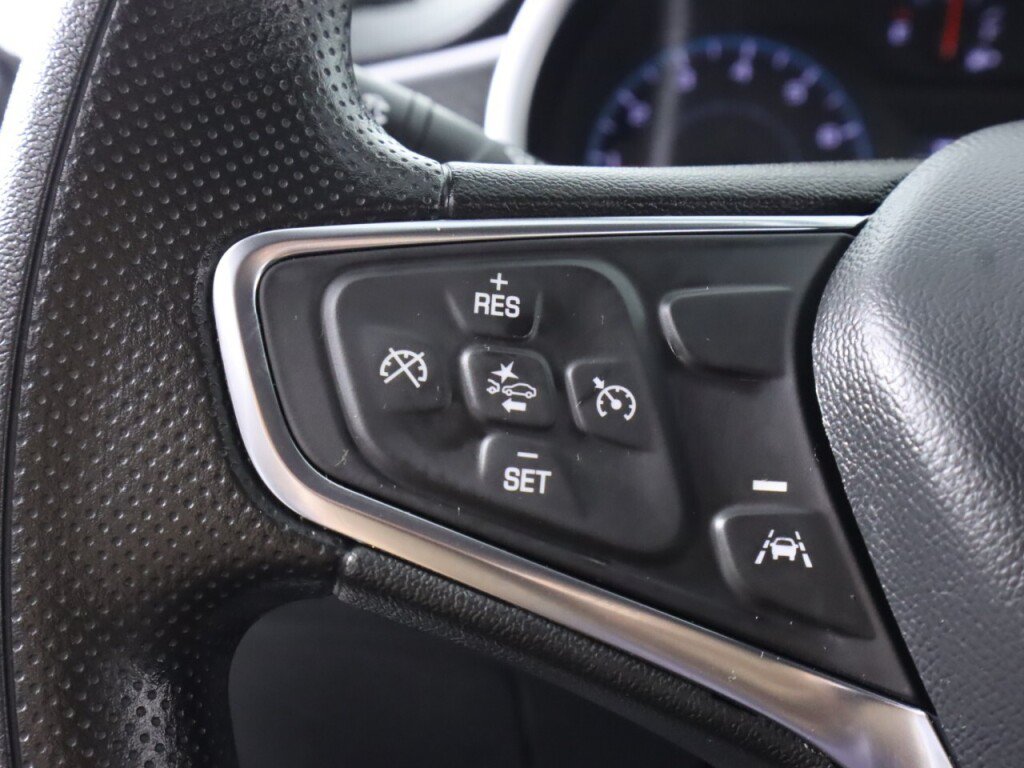 Used 2023 Chevrolet Malibu LT FWD image 12