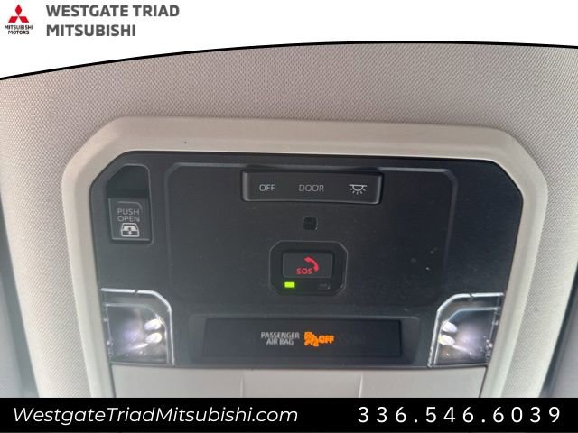 Used 2022 Toyota Tundra SR5 w/ Advanced Technology Package image 27