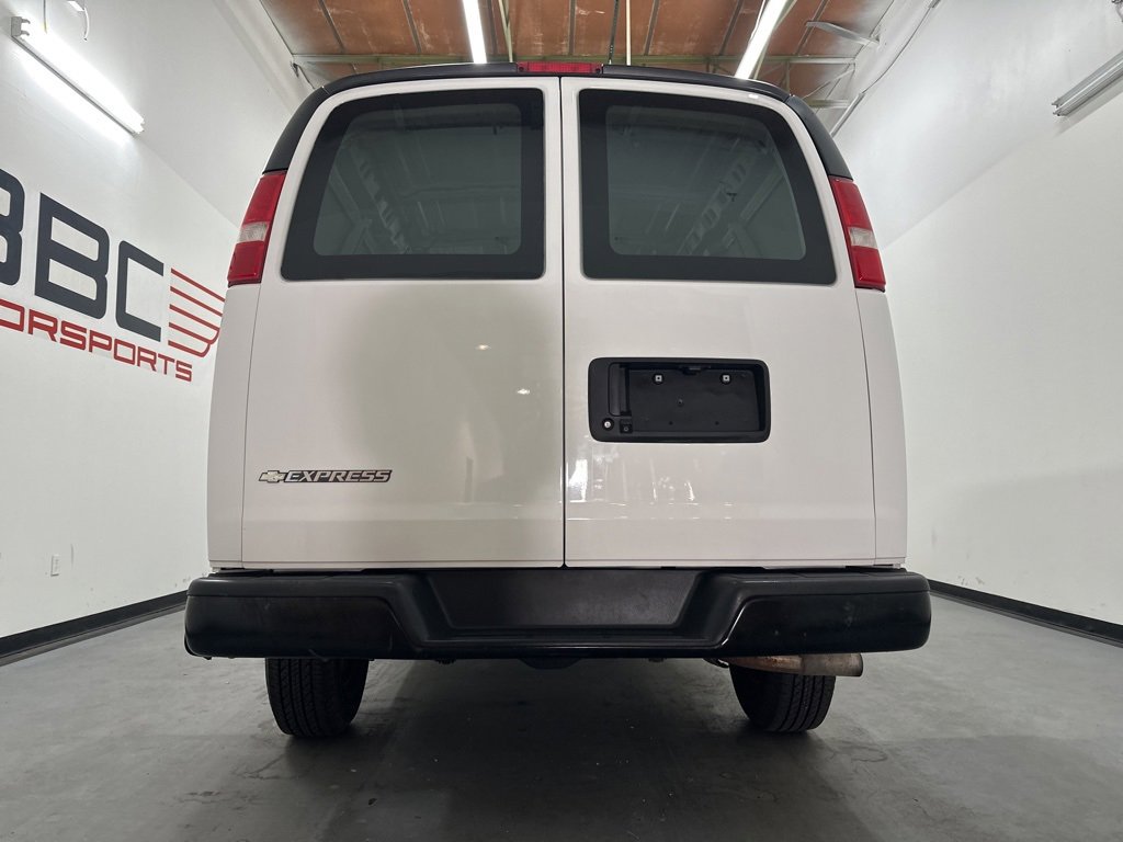Used 2020 Chevrolet Express 2500 image 8