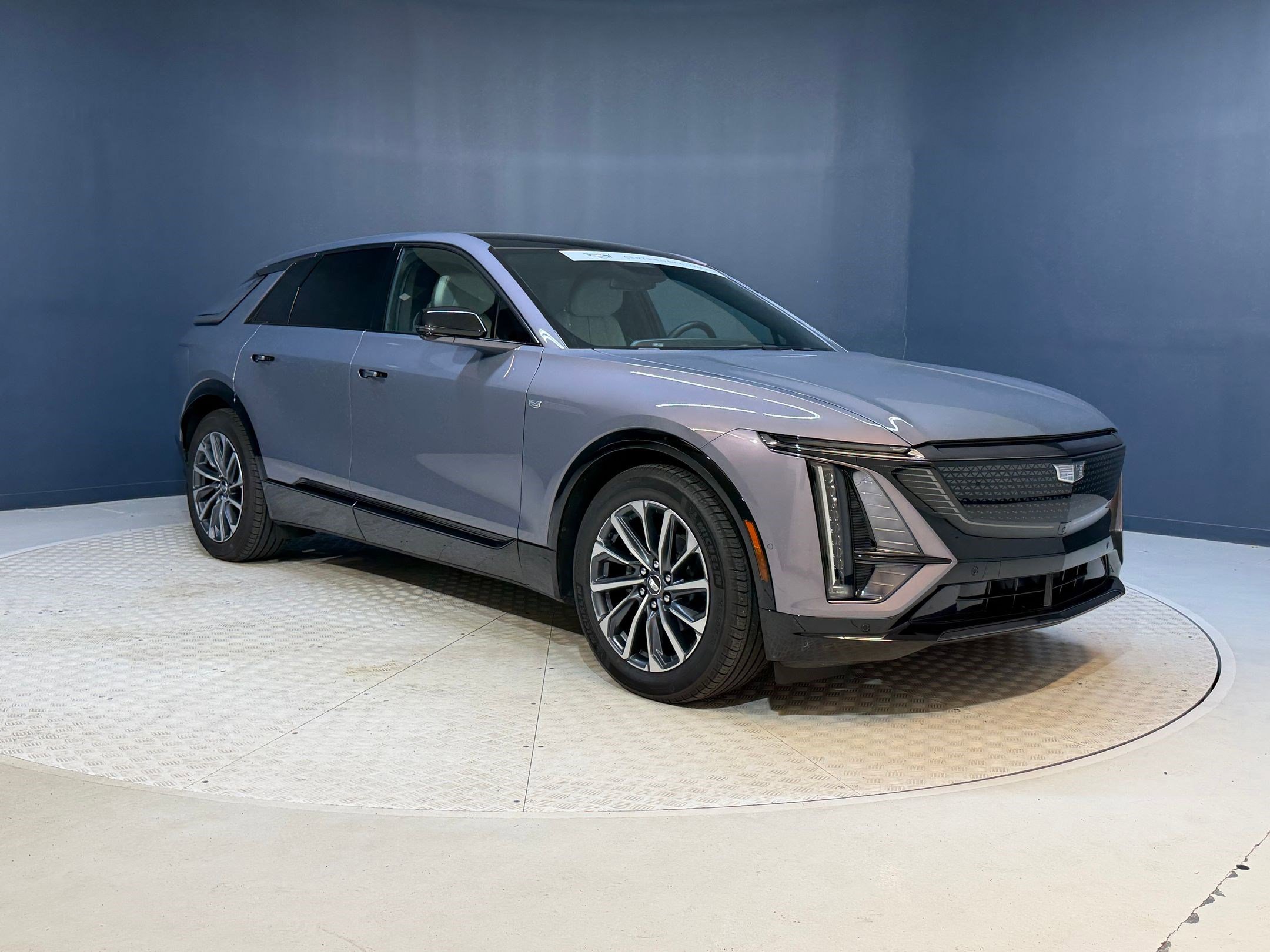Certified 2024 Cadillac Lyriq Sport image 7
