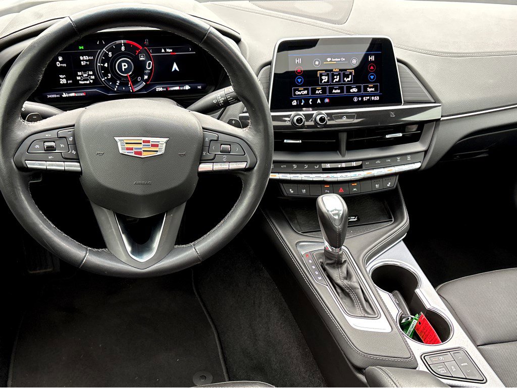 Used 2021 Cadillac CT4 Premium Luxury image 4