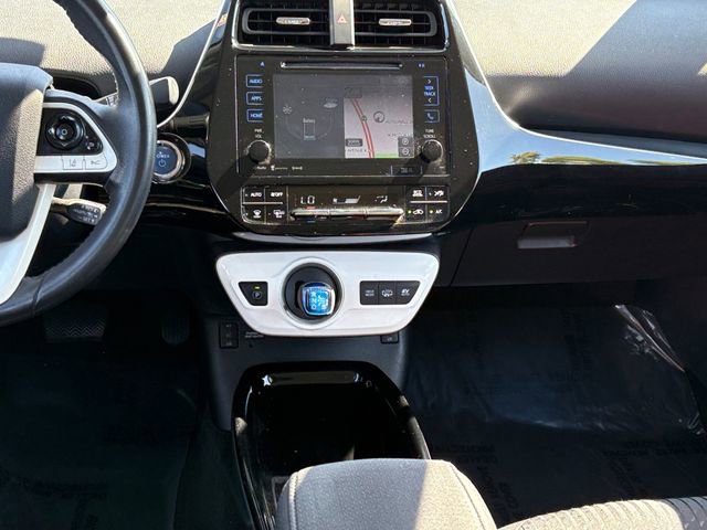 Certified 2017 Toyota Prius Prime Plus w/ Preferred Accessory Package FWD image 17