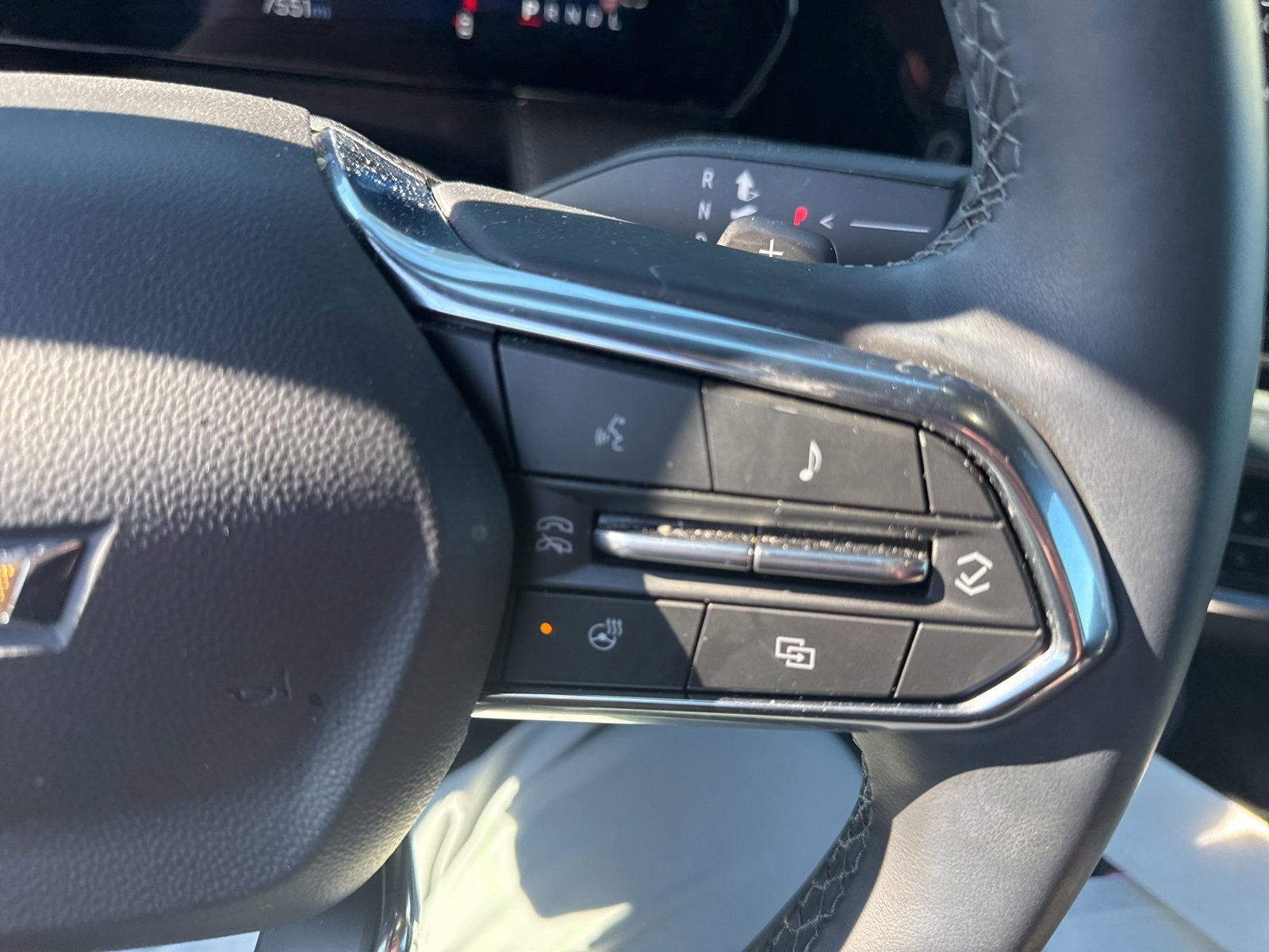 Used 2025 Chevrolet Equinox LT w/ Convenience Package II image 18