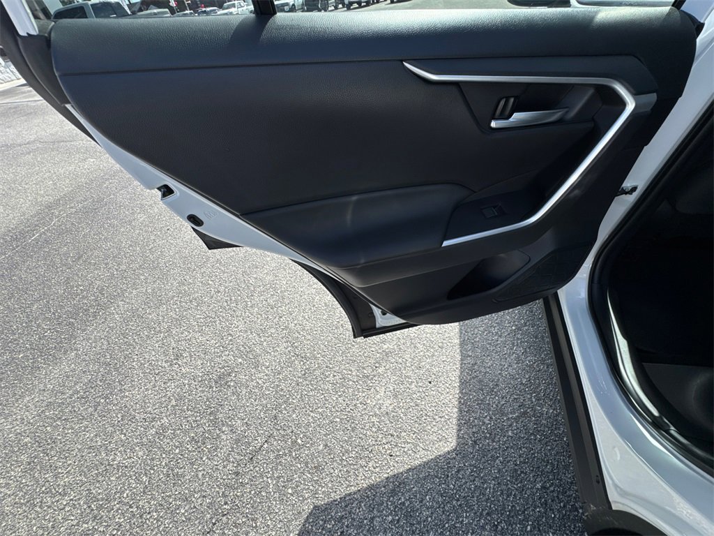Used 2024 Toyota RAV4 XLE image 22