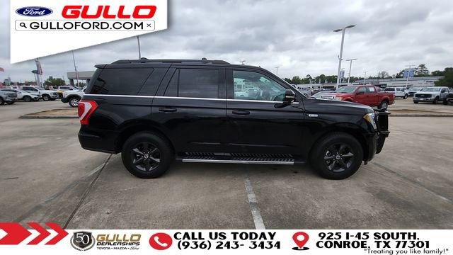 Used 2019 Ford Expedition XLT w/ Equipment Group 202A AWD/4WD image 9