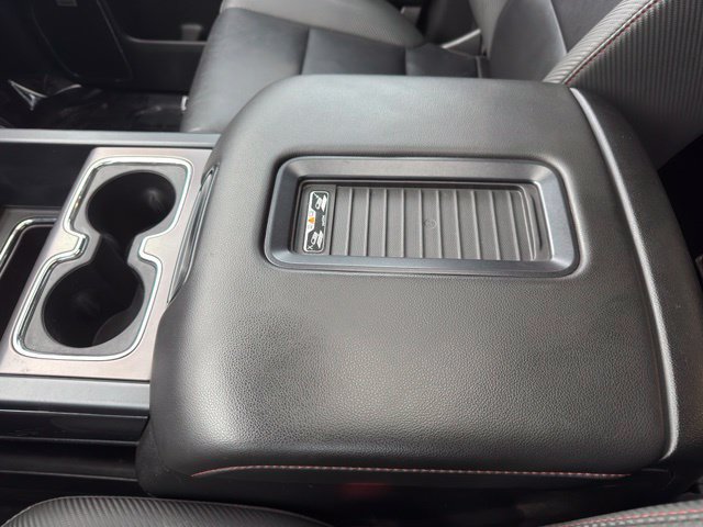 Used 2018 GMC Sierra 1500 SLT AWD/4WD image 21