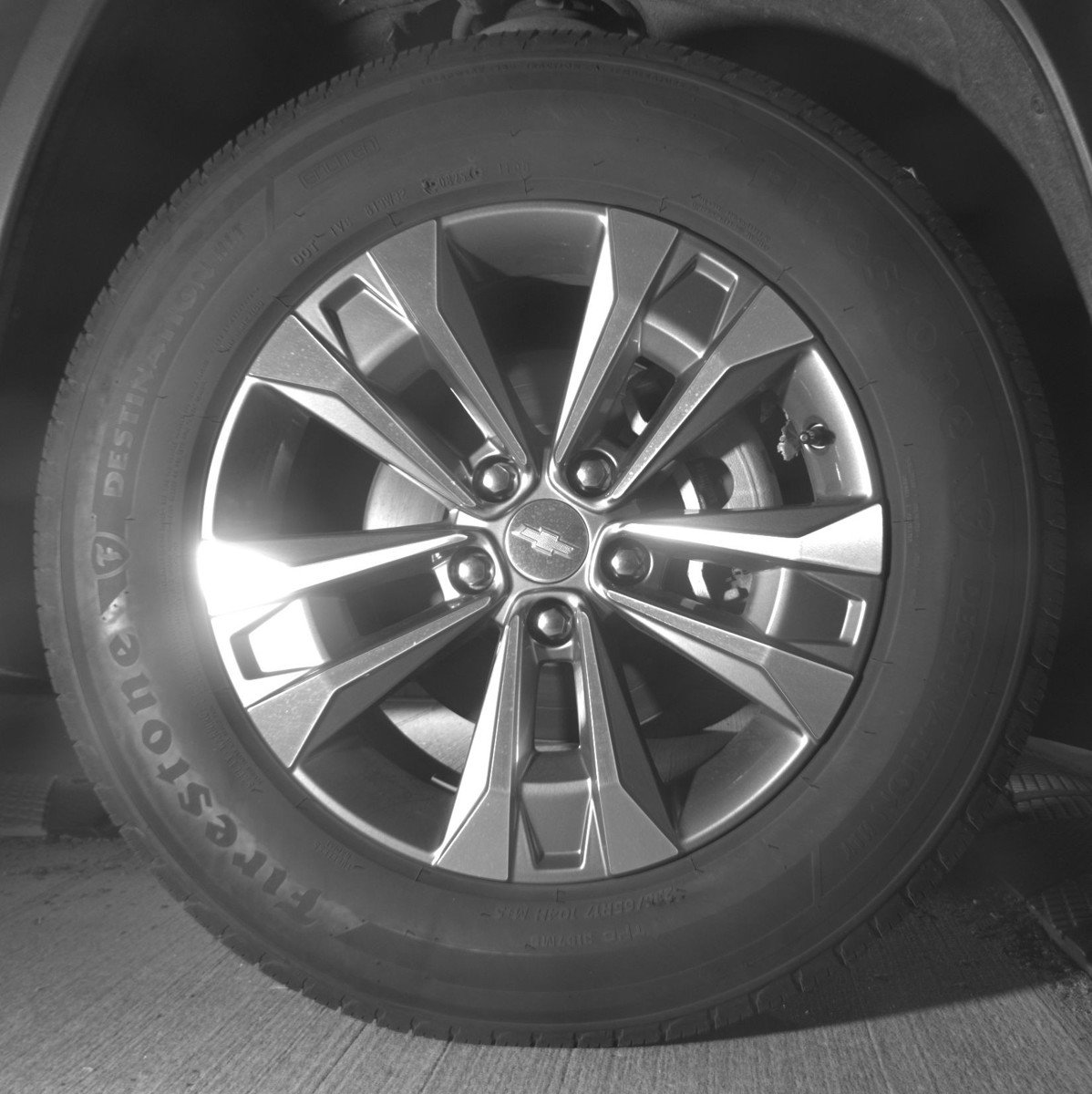 Used 2025 Chevrolet Equinox LT FWD image 13