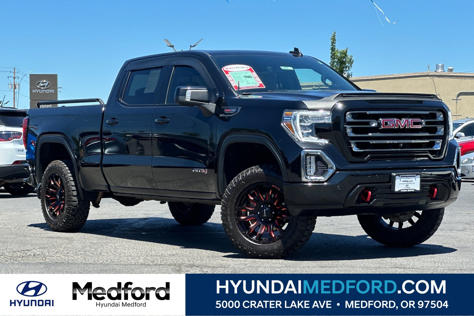Used 2022 GMC Sierra 1500 AT4 w/ AT4 Premium Package AWD/4WD image 1