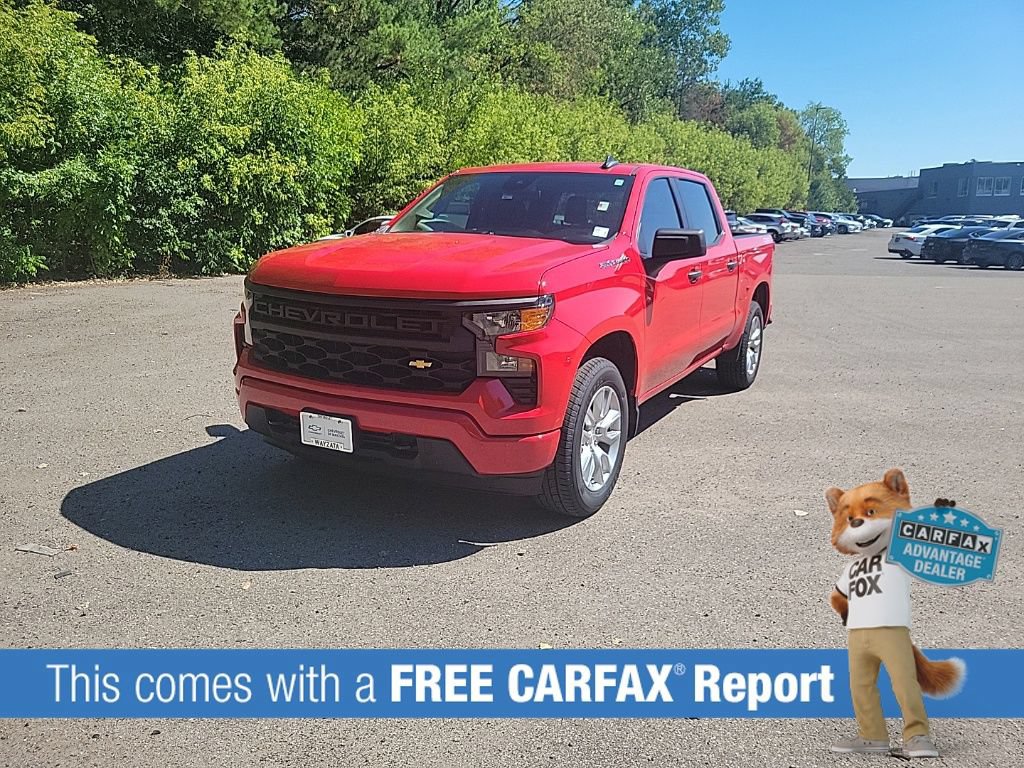 Used 2022 Chevrolet Silverado 1500 Custom AWD/4WD image 2