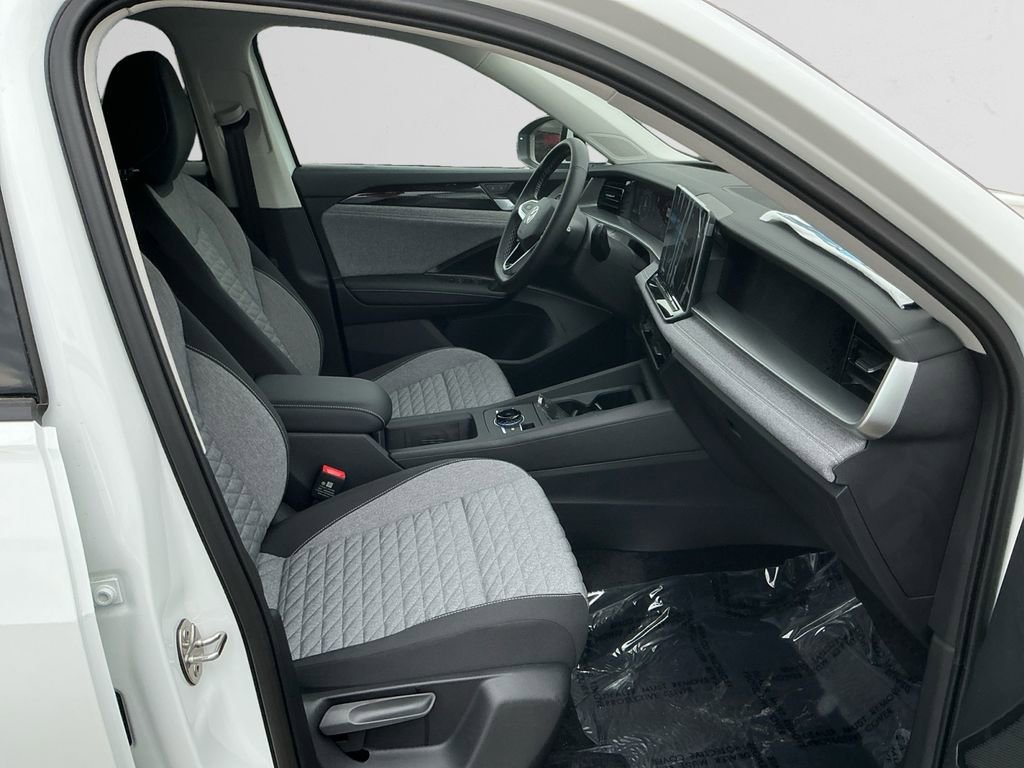 New 2026 Volkswagen Tiguan S AWD/4WD image 15