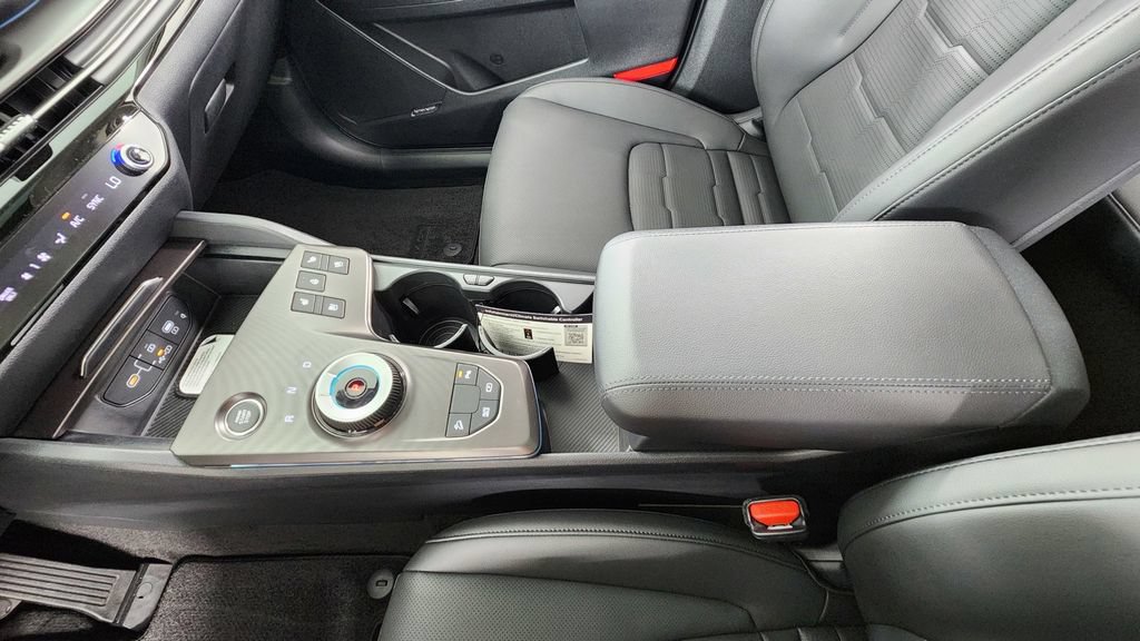 New 2027 Kia Sportage SX Prestige AWD/4WD image 30