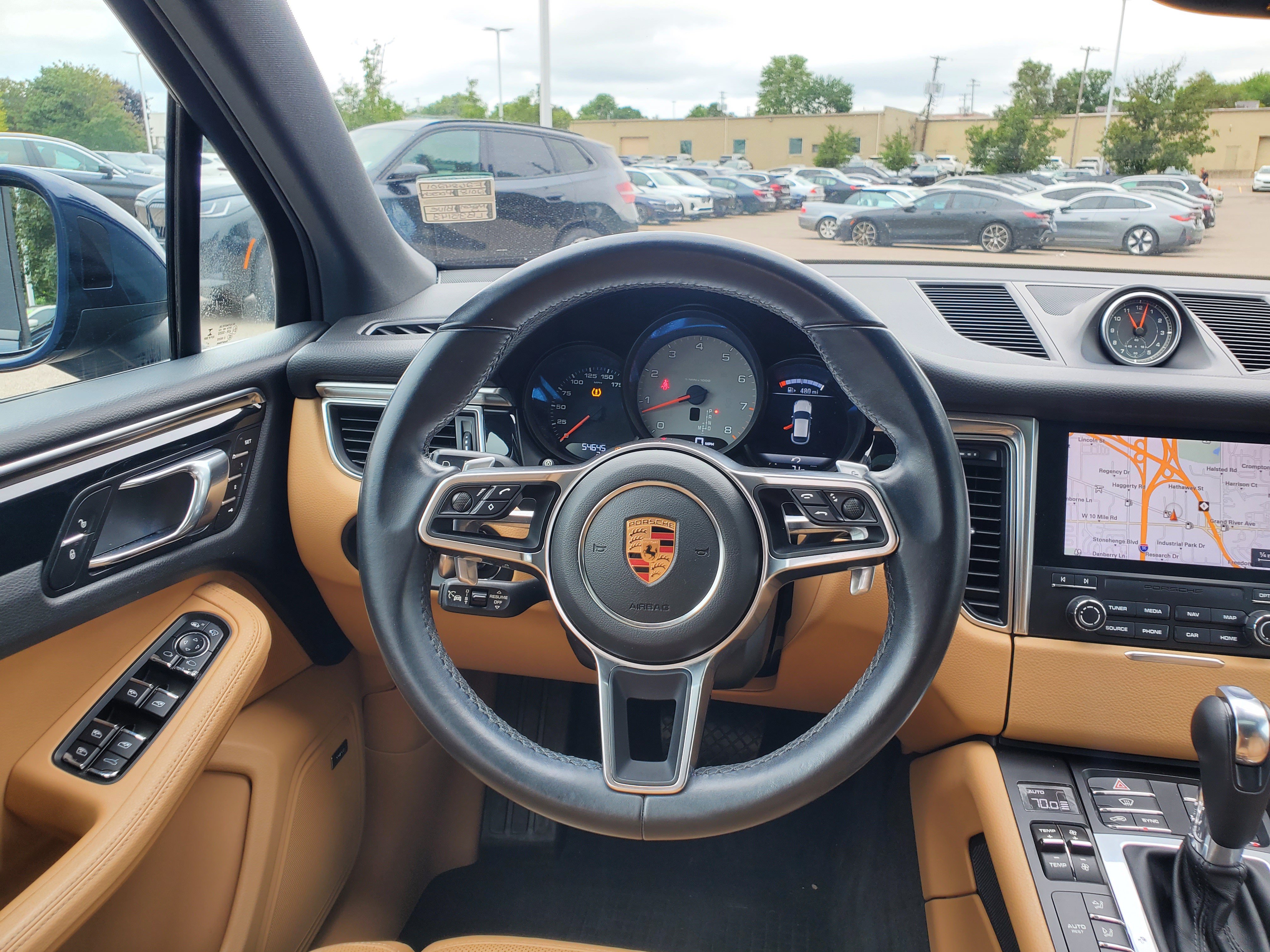 Used 2018 Porsche Macan S AWD/4WD image 30