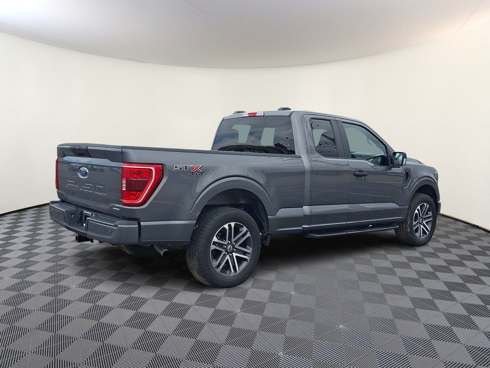 Used 2023 Ford F150 XL w/ STX Appearance Package AWD/4WD image 6
