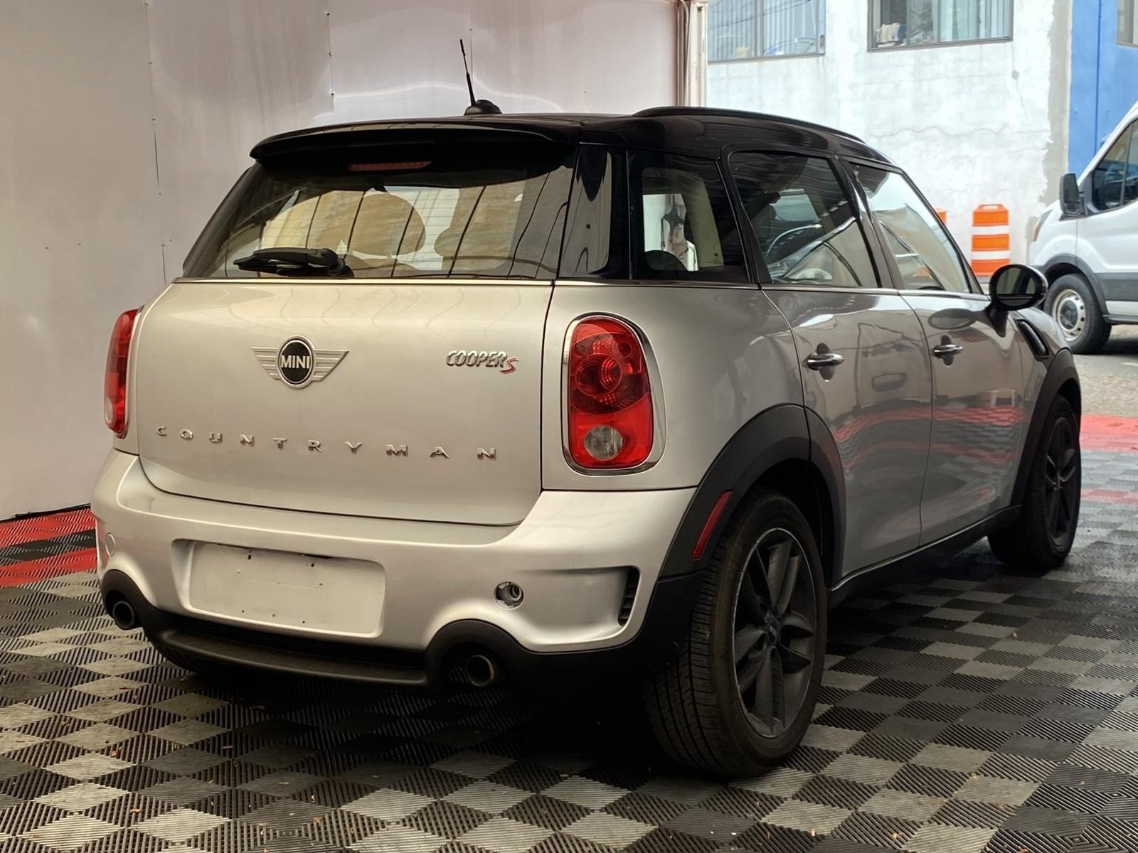 Used 2013 MINI Cooper Countryman S FWD image 6