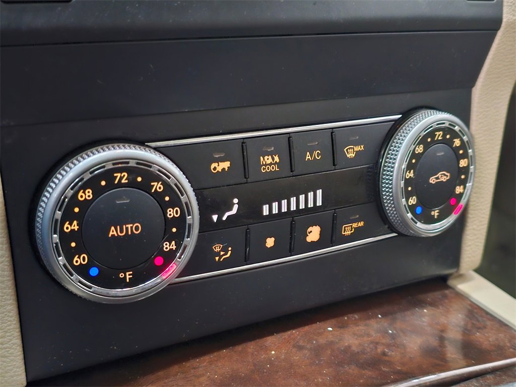 Used 2012 Mercedes-Benz GLK 350 4MATIC image 29