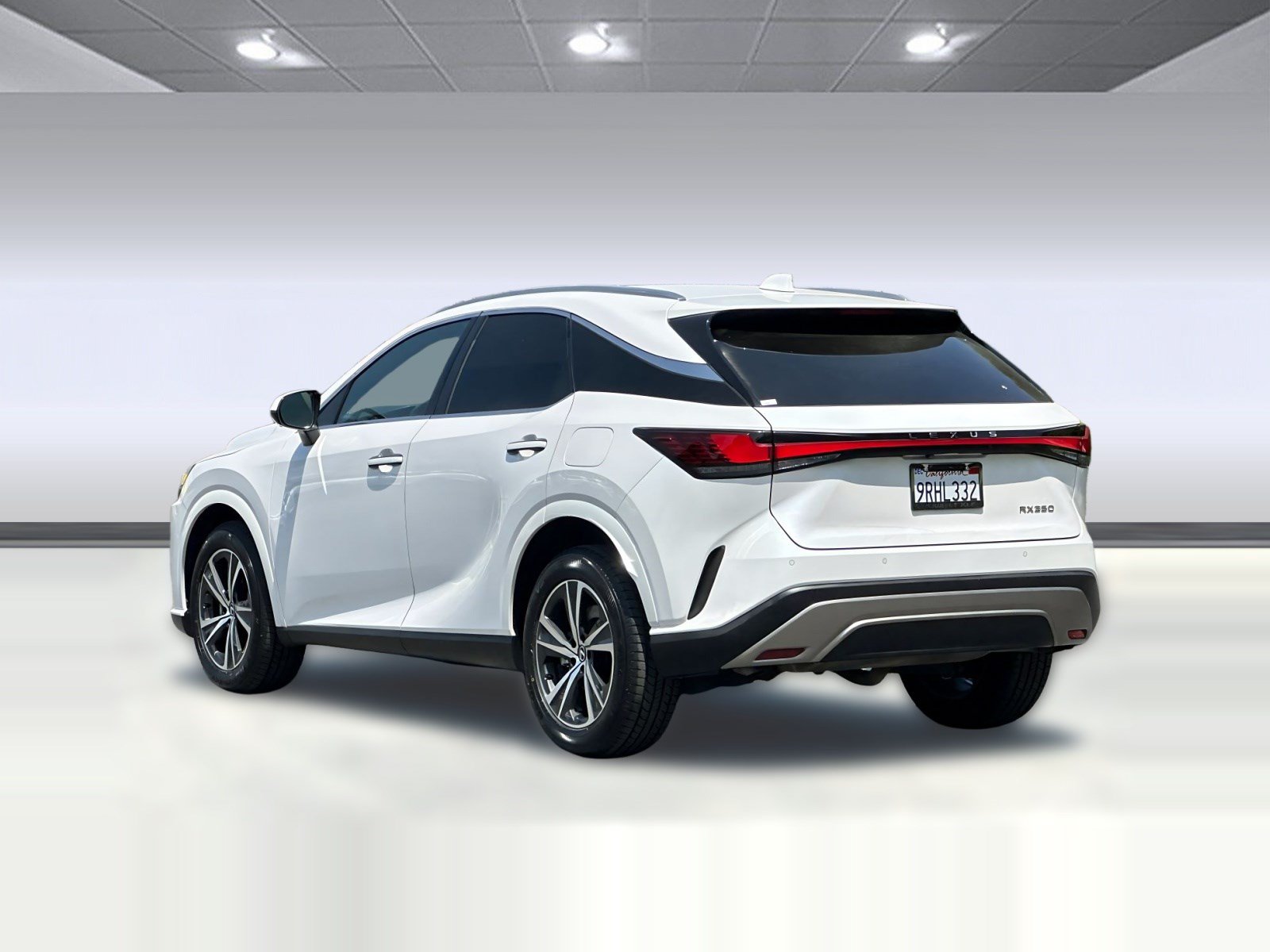 Certified 2024 Lexus RX 350 Premium w/ Convenience Package FWD image 3