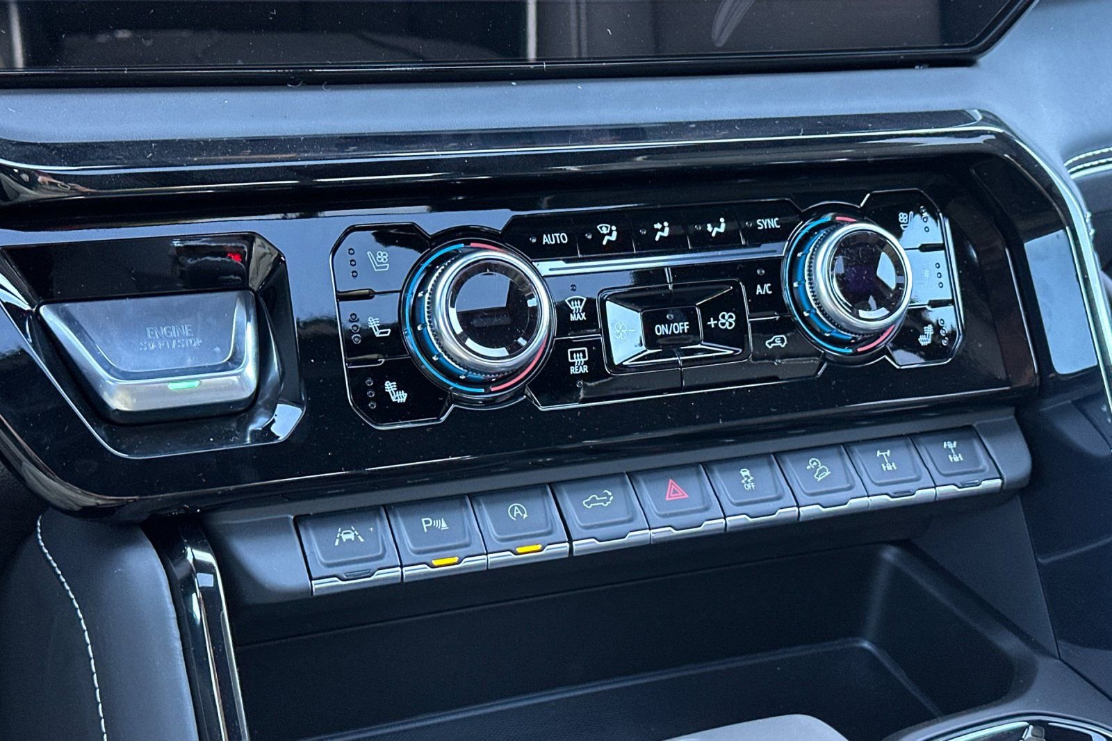 New 2026 GMC Sierra 1500 AT4X image 21