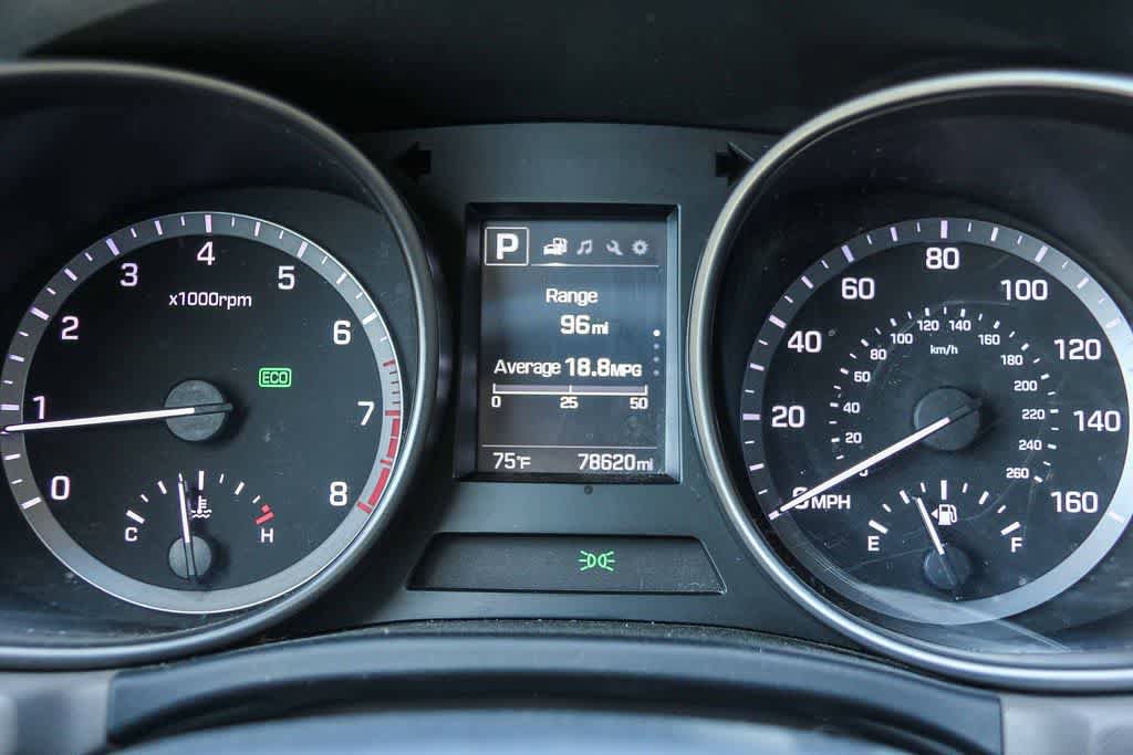 Used 2017 Hyundai Santa Fe SE image 21