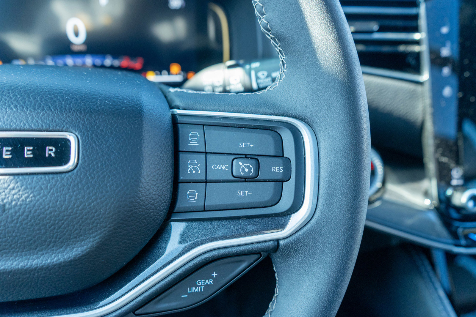 Used 2022 Jeep Wagoneer Series I w/ Convenience Group I image 27