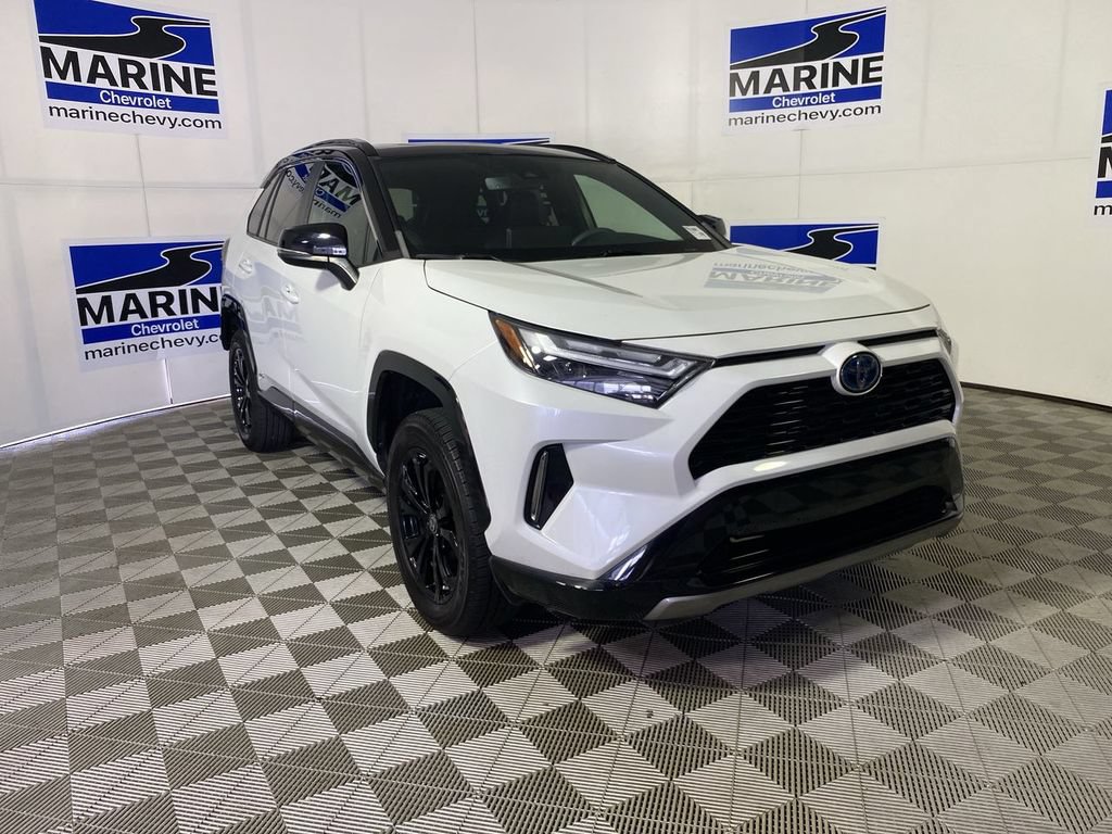 Used 2023 Toyota RAV4 XSE AWD/4WD image 1