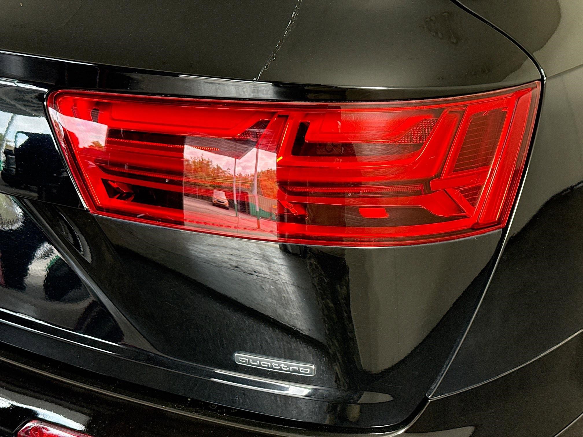 Used 2018 Audi Q7 2.0T Premium image 34