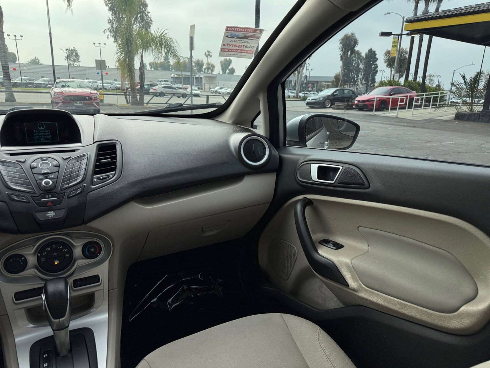 Used 2016 Ford Fiesta SE FWD image 20