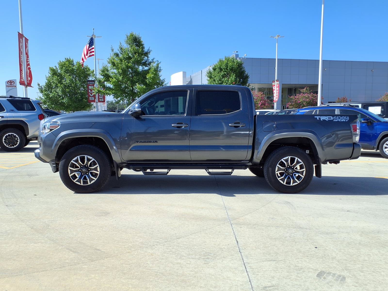 Certified 2023 Toyota Tacoma TRD Sport w/ Advanced Technology Package AWD/4WD image 8