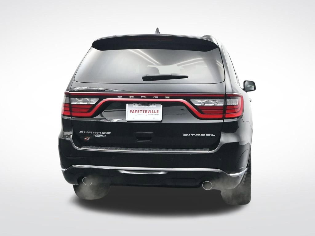 Used 2023 Dodge Durango Citadel image 2