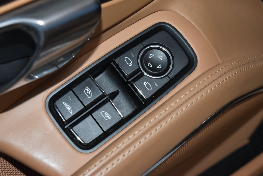 Used 2015 Porsche 911 Carrera S RWD image 8