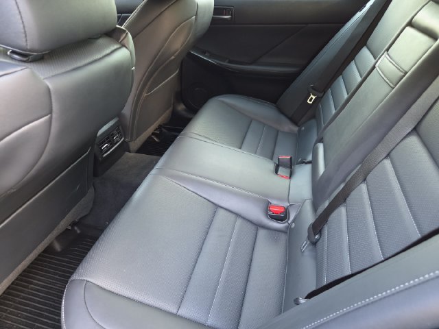 Used 2022 Lexus IS 350 F Sport w/ Navigation Package RWD image 26