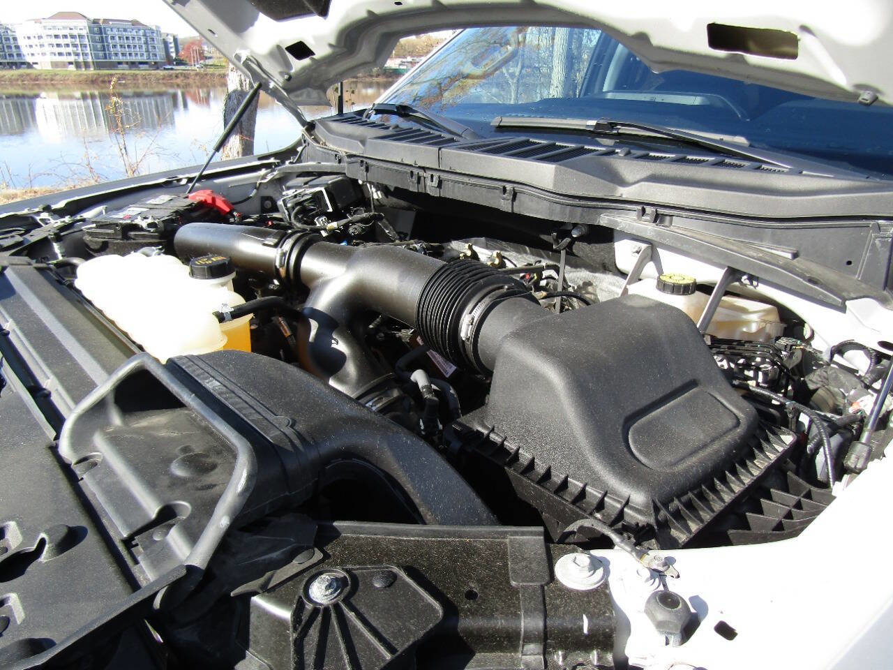 Used 2024 Ford F150 XLT image 34